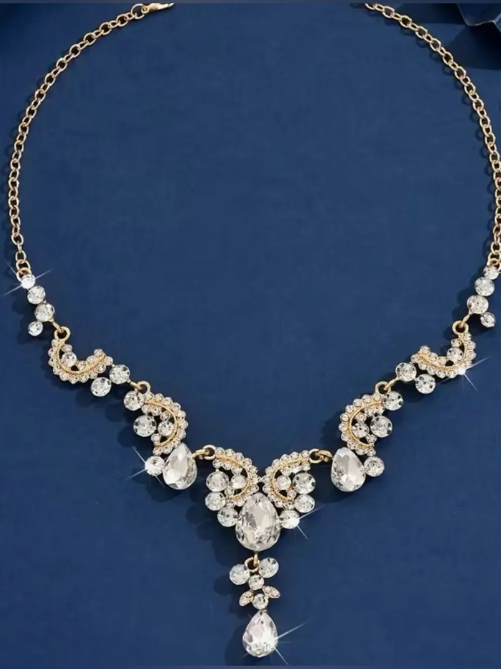 🔹 NEW Crystal Teardrop Stunning Statement Necklace 🔹